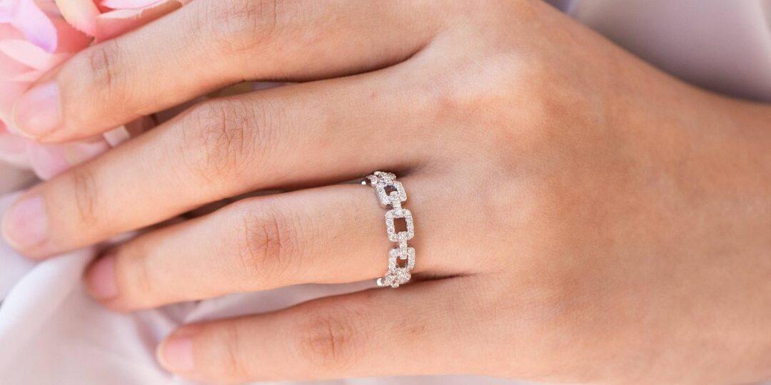 Wedding Bands: How Do I Turn Them into A Statement Piece?