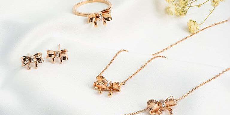 The Significance of Si Dian Jin: Traditional Chinese Wedding Jewellery Meets Modern Craftsmanship