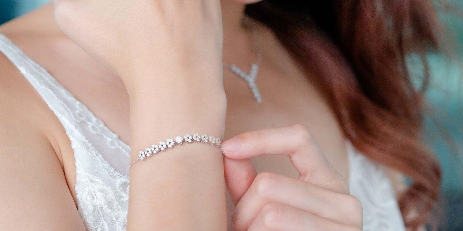 Diamond Style Guide: Master the Art of Wearing Diamonds