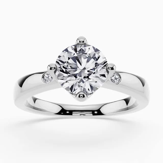 Three-stone ring with a trio of round-cut diamonds