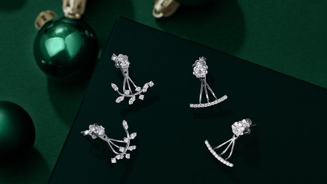 Diamond Earrings For Your New Year's Eve Look 