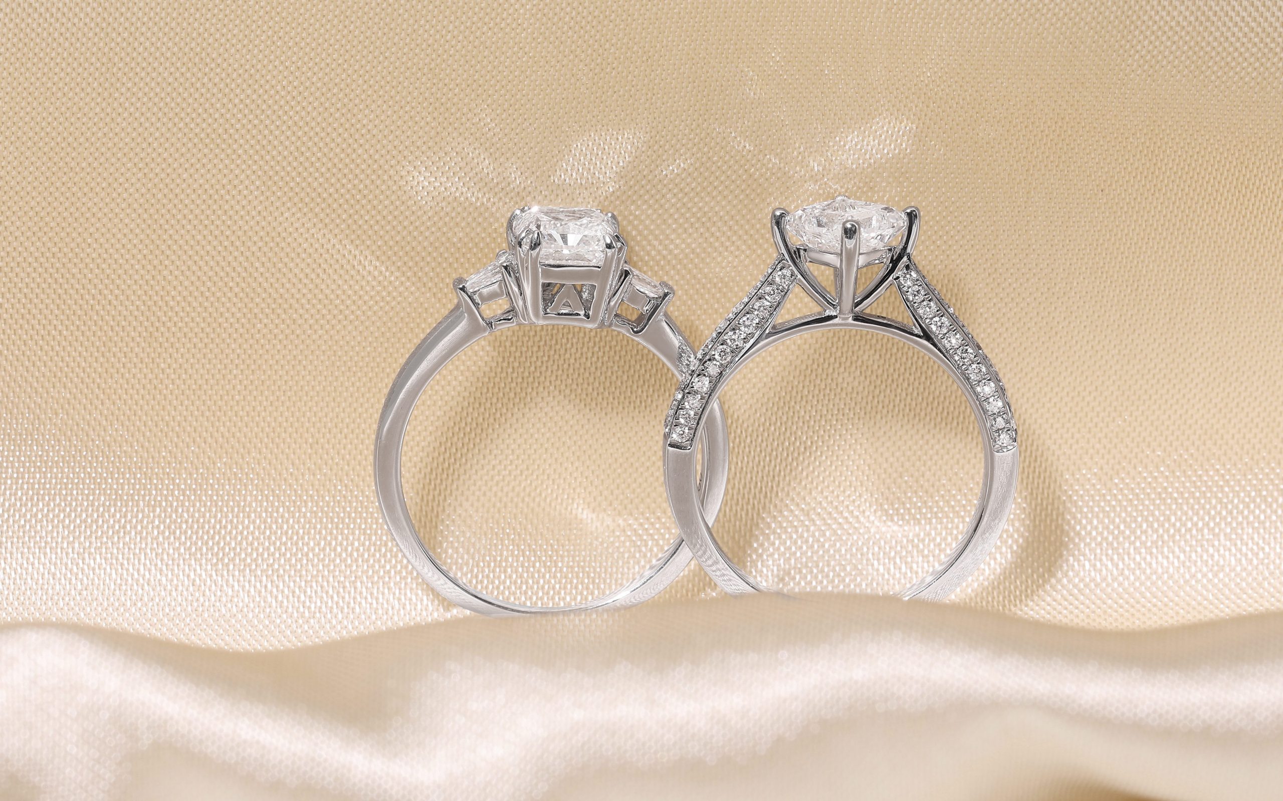MT's Singapore: Diamond Rings